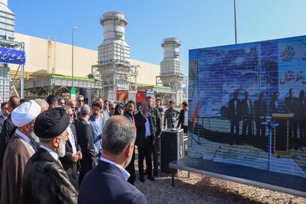 Raeisi inaugurates 2nd phase of Semnan power plant