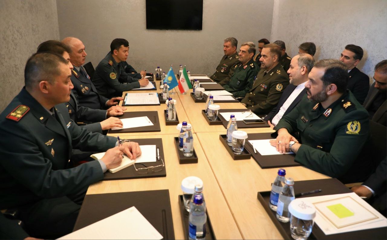 Iran, Kazakh defense ministers hold talks in Astana