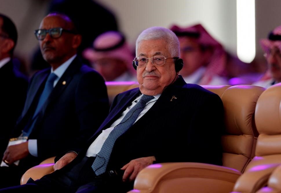 Abbas worried Israel will try to push Palestinians out of the West Bank
