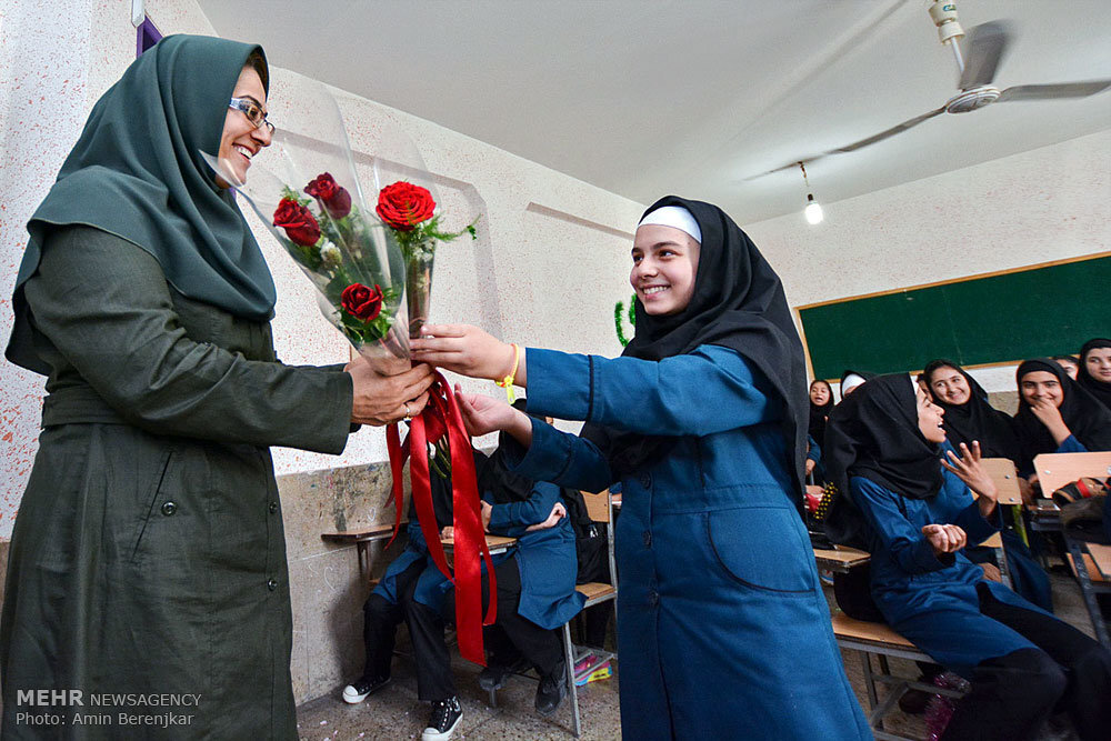 Iran marks Teachers Day in commemoration of Ayt. Motahari