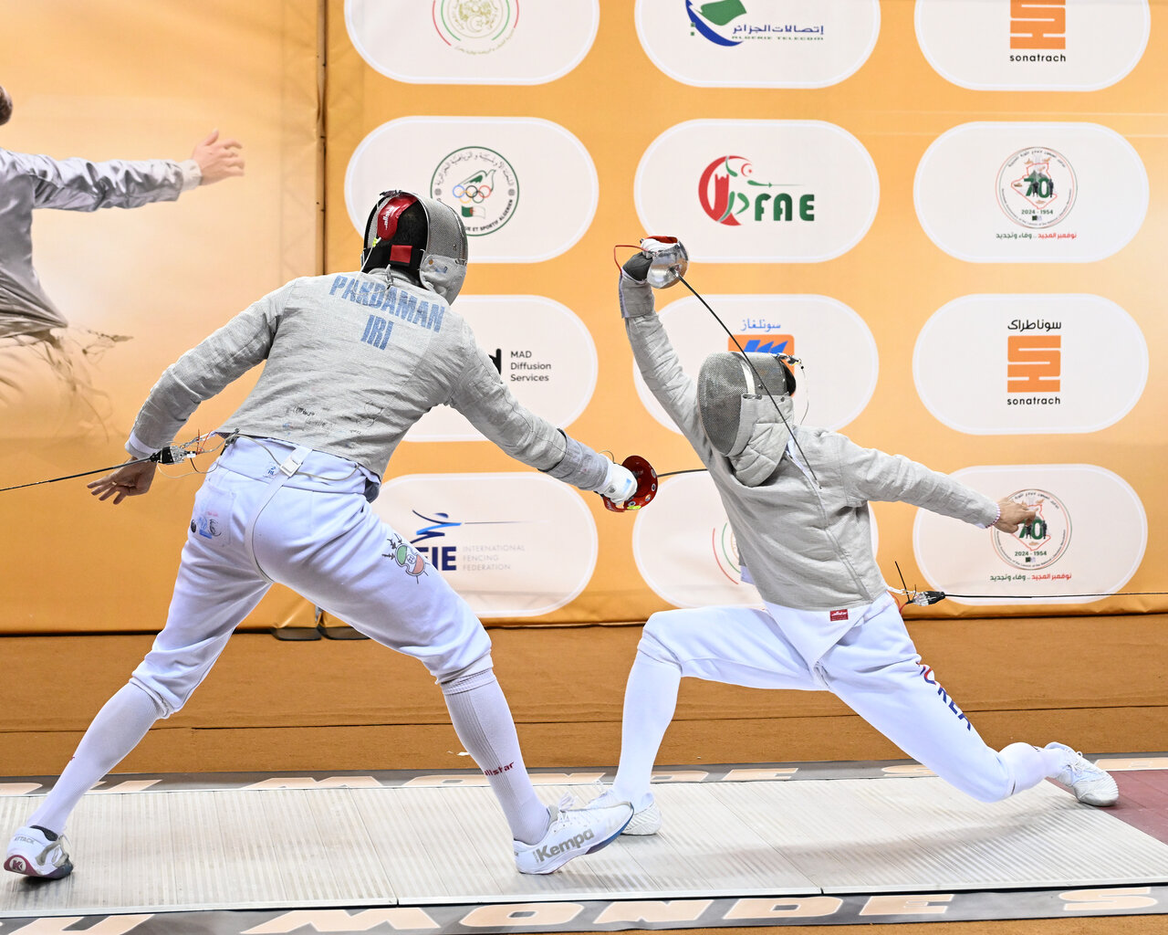 Iran wins silver at 2024/25 Oran Sabre World Cup