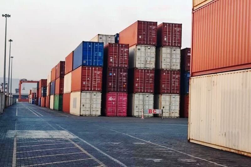 Non-oil goods worth nearly $945m exported from Isfahan province in 9 months