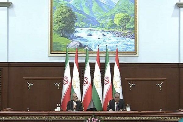 Tajik president stresses need for increased coop. with Iran