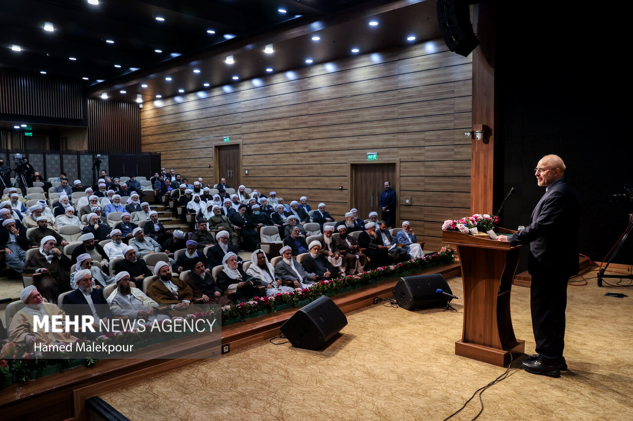 Parl. speaker’s intimate meeting with Sunni scholars