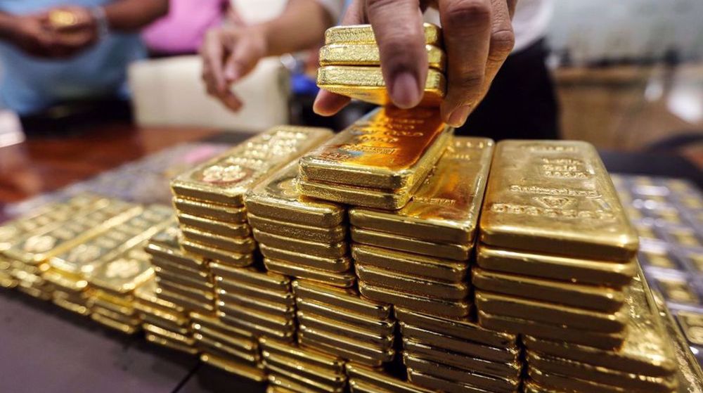 Iran cuts gold import tariff to zero