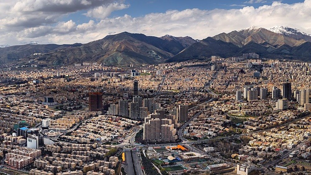 The dilemma of relocating capital from Tehran