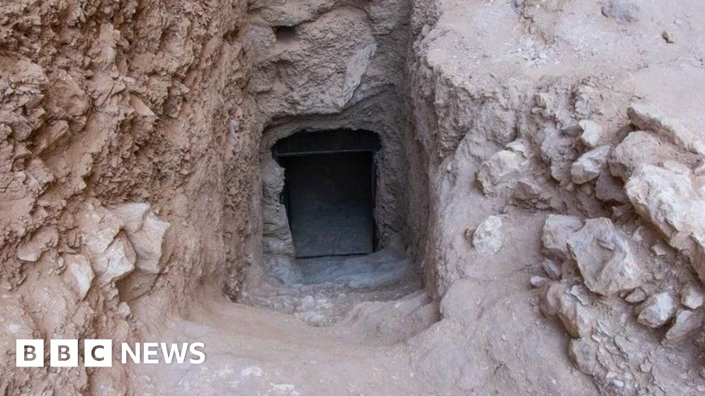 Archaeologists may have found second Thutmose II tomb