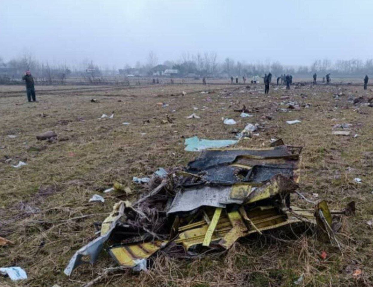 Pakistan Air Force Mirage fighter jet crashes (+VIDEO)