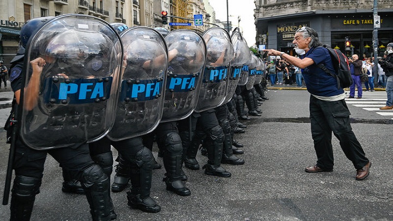 Retirees March in Buenos Aires