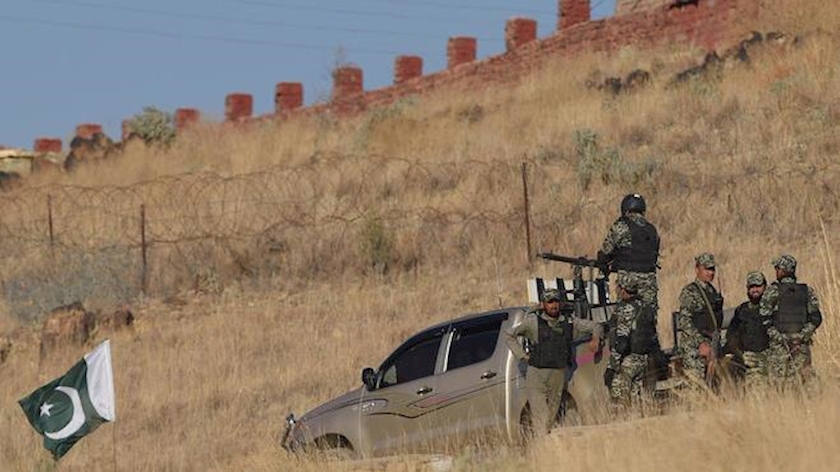 Pakistani Forces Kill 8 Terrorists in Cross-Border Clashes