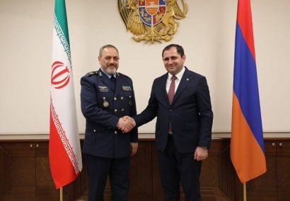 Defense Minister: Iran opposes any change in international and geopolitical borders Defense Minister: Iran opposes any change in international and geopolitical borders