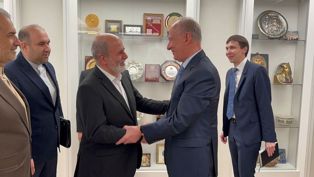 Iran top security officials, Putin’s aide hold key talks