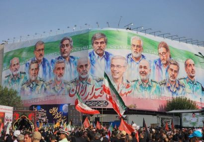 Funeral procession of martyrs of Israeli aggression kicks off in Tehran Funeral procession of martyrs of Israeli aggression kicks off in Tehran