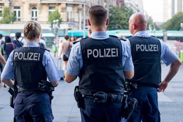 Car ploughs into crowd in Germany leaving at least 2 injured