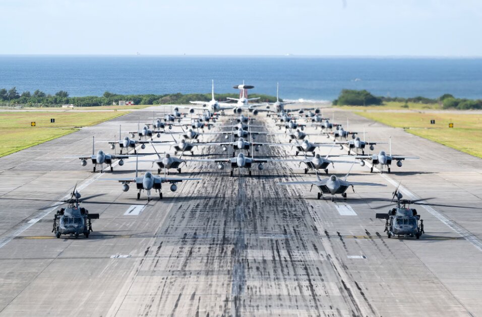 Explosion hits US Kadena Air Base in Japan