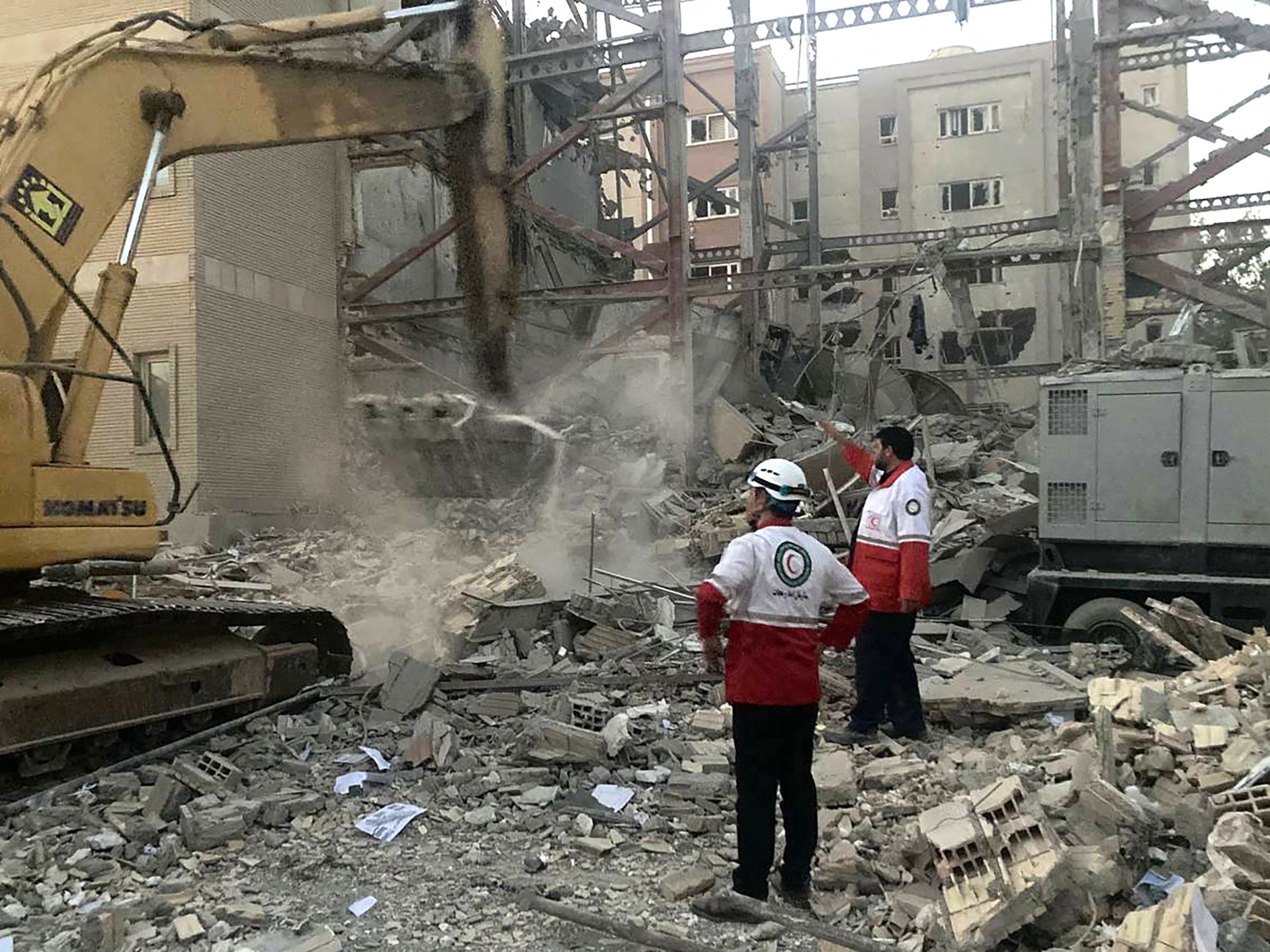 Iran, Israel trade air attacks as conflict enters second week | Israel-Iran conflict News