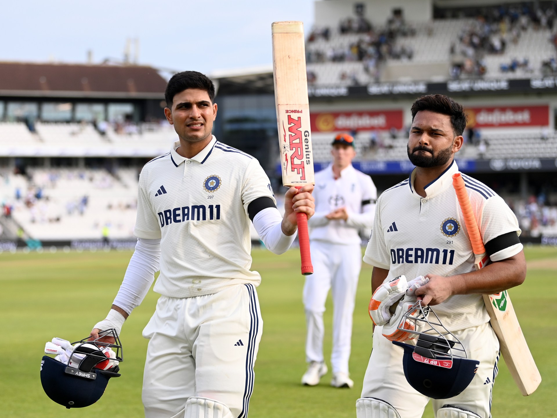 Gill and Jaiswal help India hammer England on opening day of first Test | Cricket News