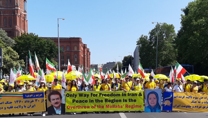 Iranian Resistance supporters hold rallies for a democratic future, rejecting all forms of dictatorship |