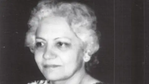 Juggernaut Books A black-and-white photo of Sneh Bhargava