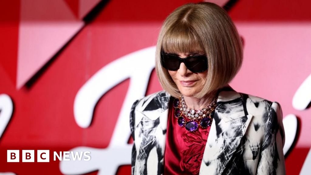 Anna Wintour steps back as US Vogue’s editor-in-chief