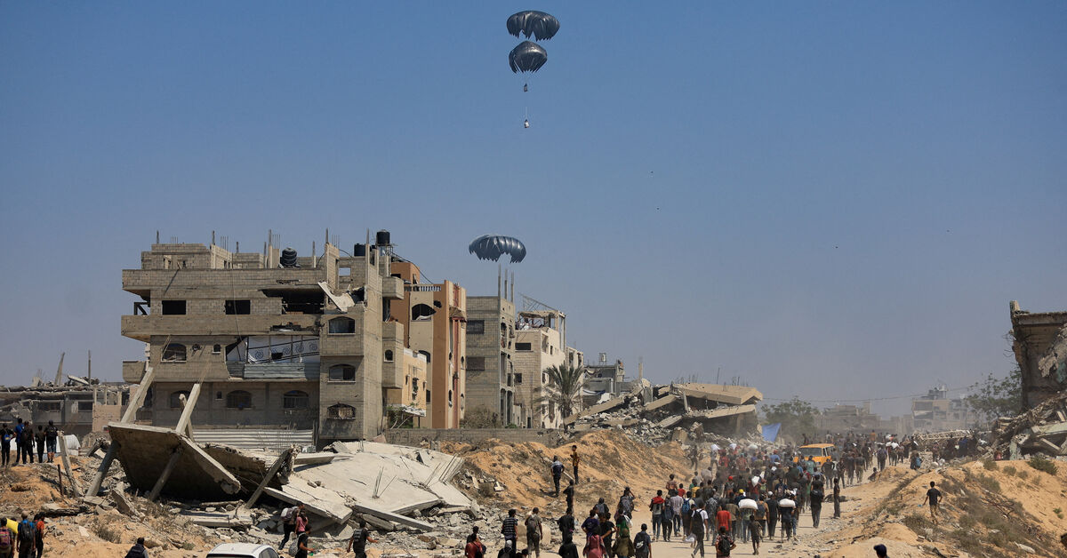 Trump says number one priority now in Gaza is getting people fed