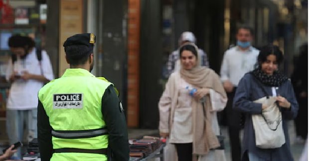 Australia, UK ministers rap Iran over human rights violations