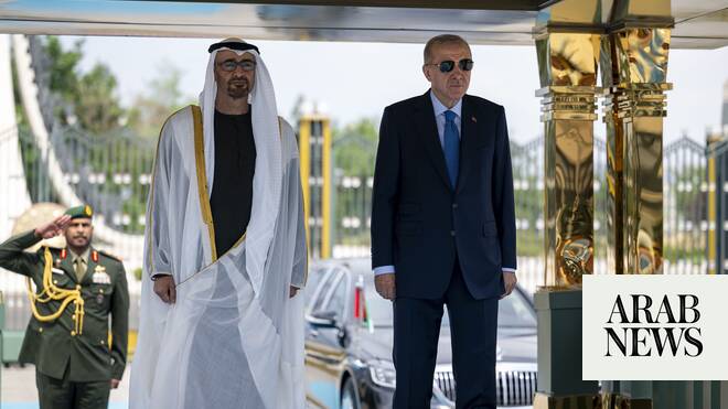 Presidents of UAE and Turkiye witness signing of agreements to strengthen ties