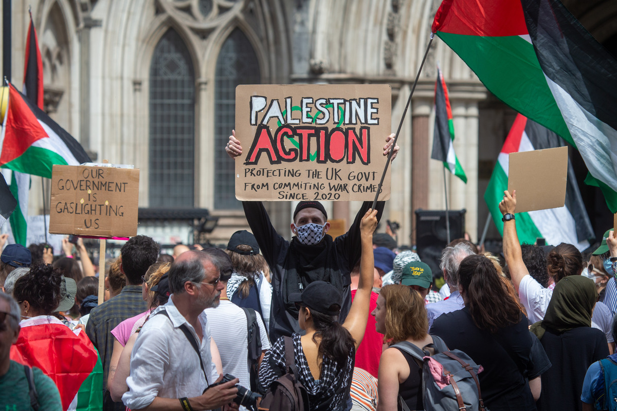 Protest in London in support of Palestine Action ahead of court ruling – Middle East Monitor