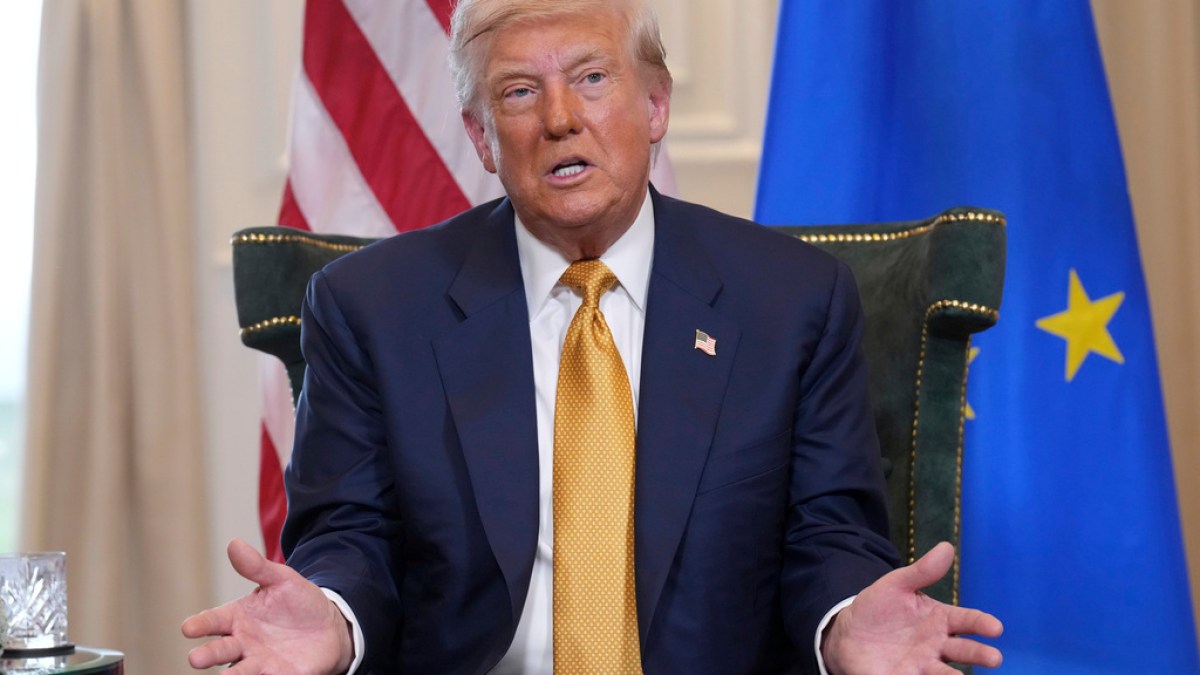 Trump gives Russia 10 or 12 days to end war on Ukraine | Russia-Ukraine war News