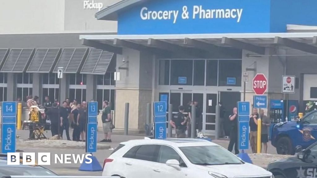 Walmart stabbing in Michigan leaves 11 injured
