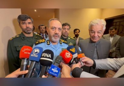 Iran, Pakistan support each other at international level: Defense Minister Nasirzadeh