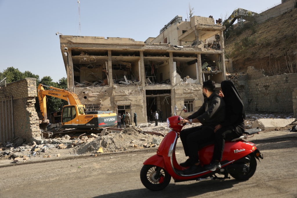 Israeli airstrike on Iranian prison was an ‘apparent war crime,’ Human Rights Watch says