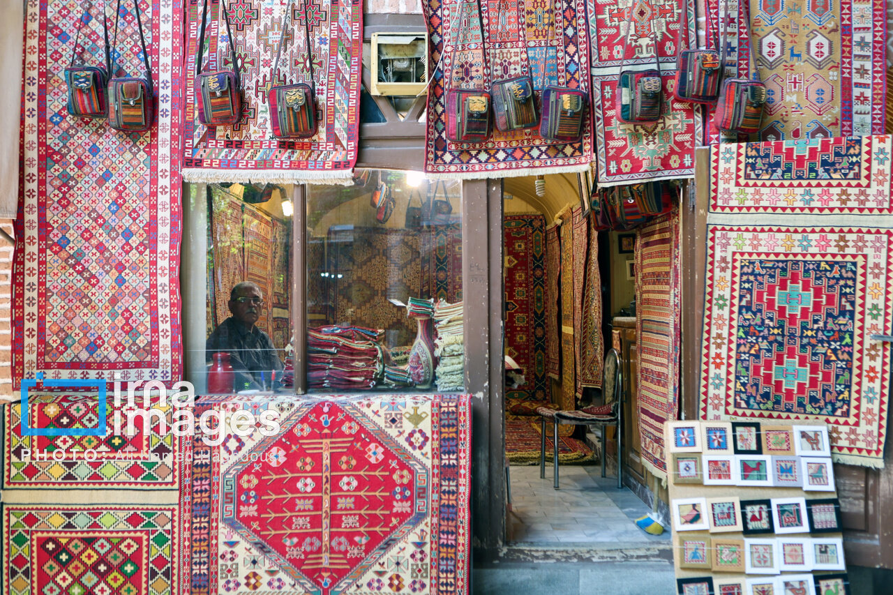Glimpses of Iranian cities registered by World Crafts Council