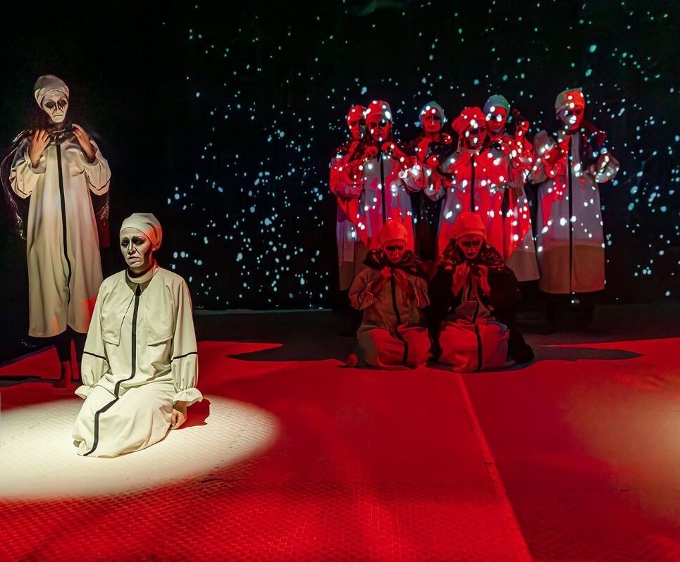 Da Theater Hall staging Bertolt Brecht’s “Fear and Misery of the Third Reich”