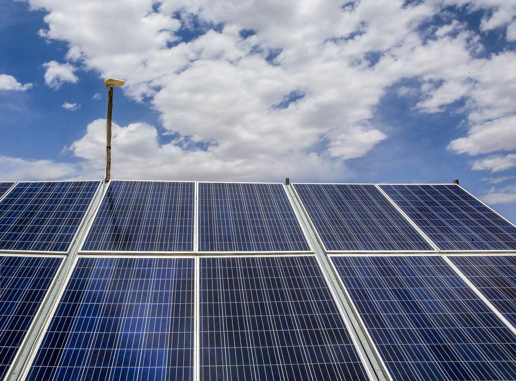 Iran taps knowledge-based firms to boost clean energy production
