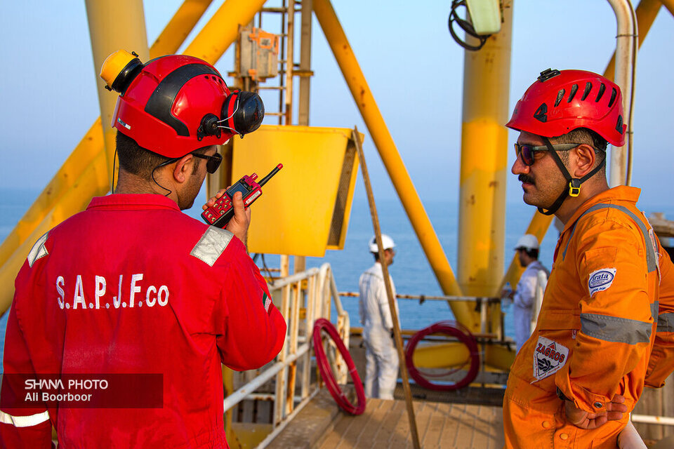 Overhaul of 16 South Pars gas platforms completed