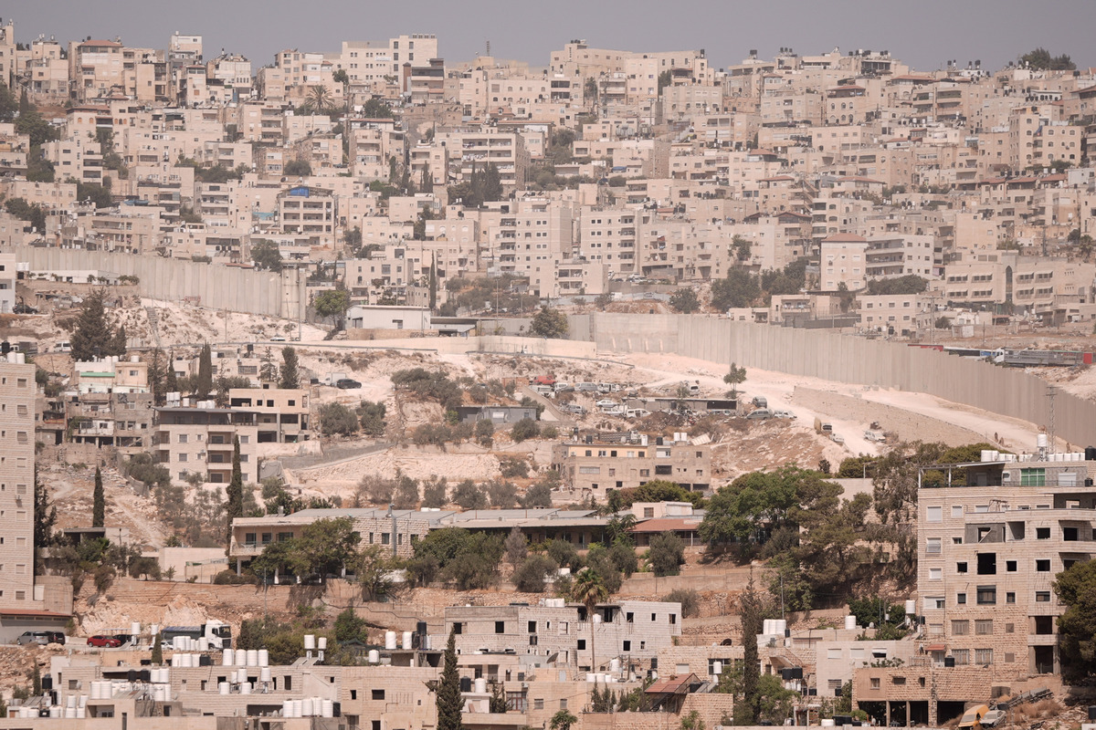 A general view from Cebel al-Baba (Mount Baba) area following Israeli far-right Finance Minister Bezalel Smotrich's approval of the “E1” project in Jerusalem on August 15, 2025. [ Issam Rimawi - Anadolu Agency]