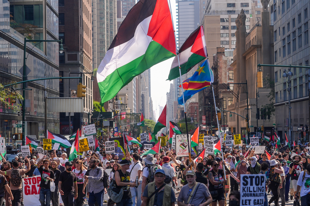 Poll shows majority of Americans views Israel military operation in Gaza “excessive”, support Palestine statehood – Middle East Monitor