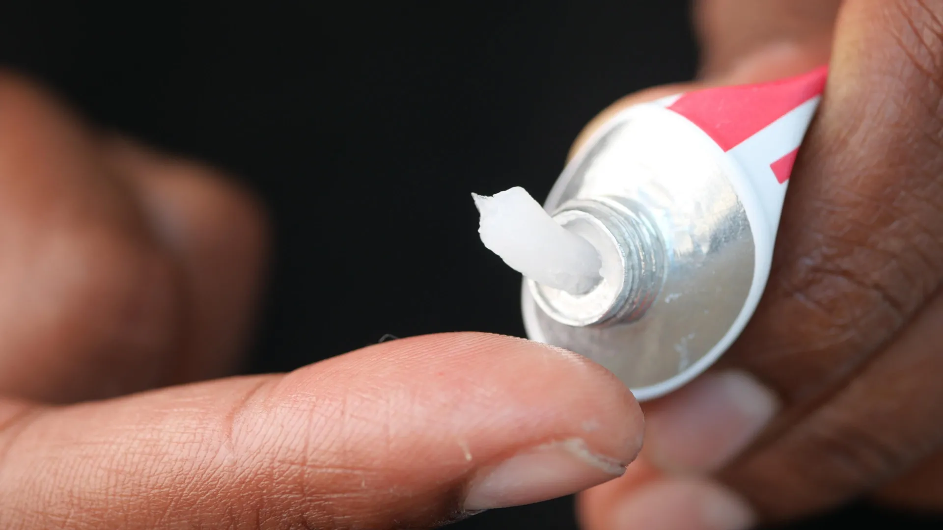 Breakthrough “smart” gel restores blood flow and heals diabetic wounds in days