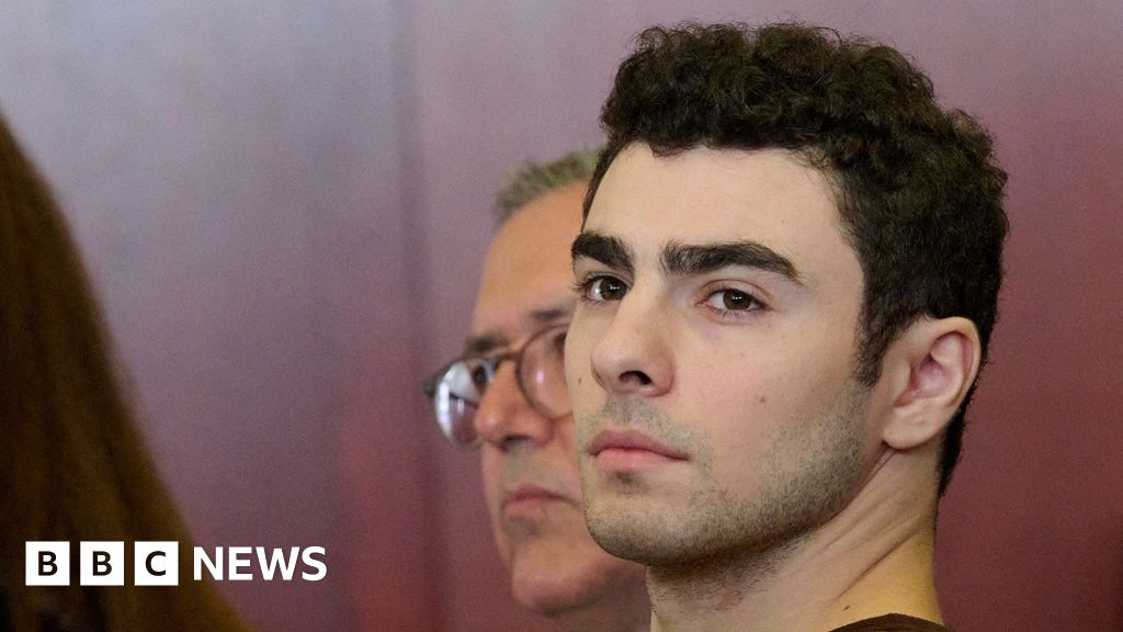 Judge dismisses terrorism charges against Luigi Mangione