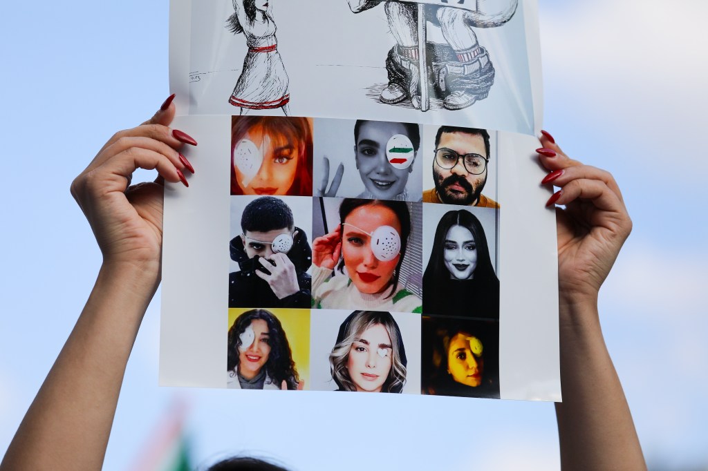Dissident Filmmakers Ask AMPAS To Overhaul Iran Entry Process