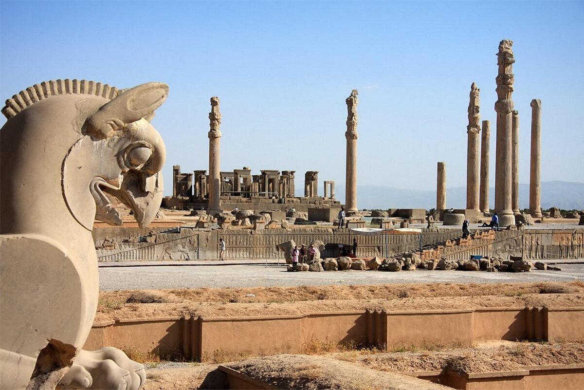 Fars province is the showcase of Iran’s culture and art: minister