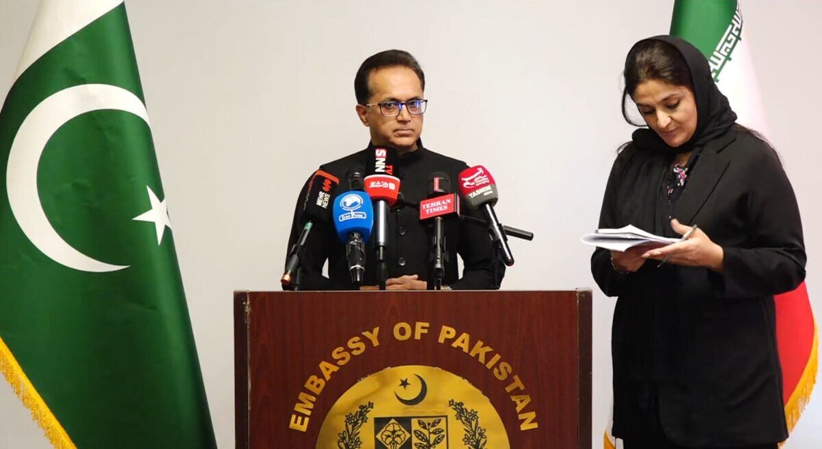 A new barter agreement set to transform Iran-Pakistan ties