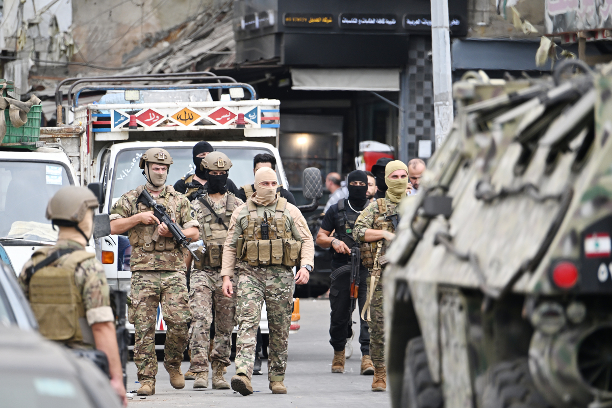 The Lebanese army makes preparations, under tight security measures, for the weapon handover at the Burj el-Barajneh Refugee Camp in Beirut, Lebanon on August 29, 2025. [Houssam Shbaro - Anadolu Agency]