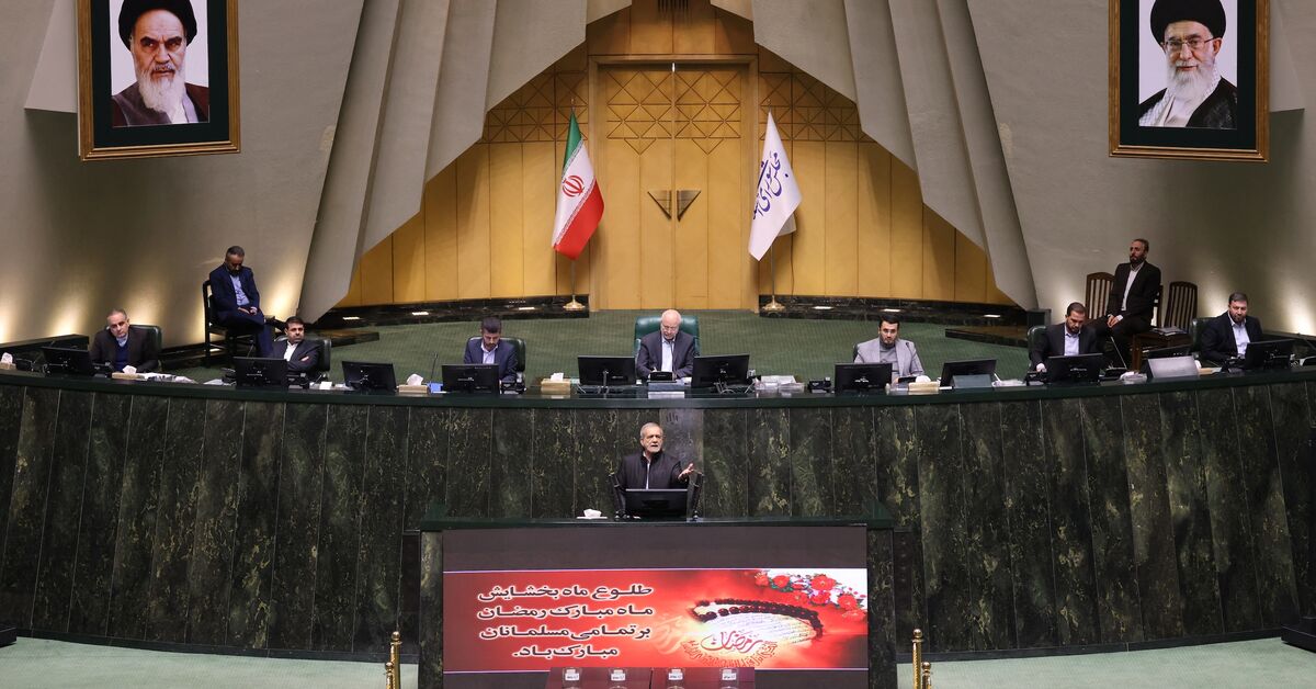 Reeling from Israel war, Iran expands espionage law, bans Starlink use – AL-Monitor