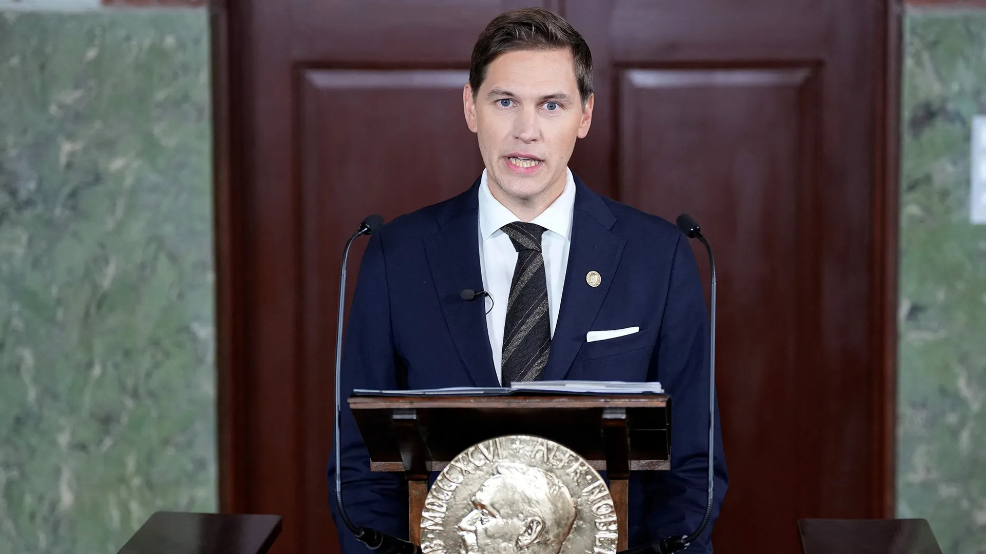 Venezuela’s opposition leader Machado wins Nobel Peace Prize 2025 | Nicolas Maduro
