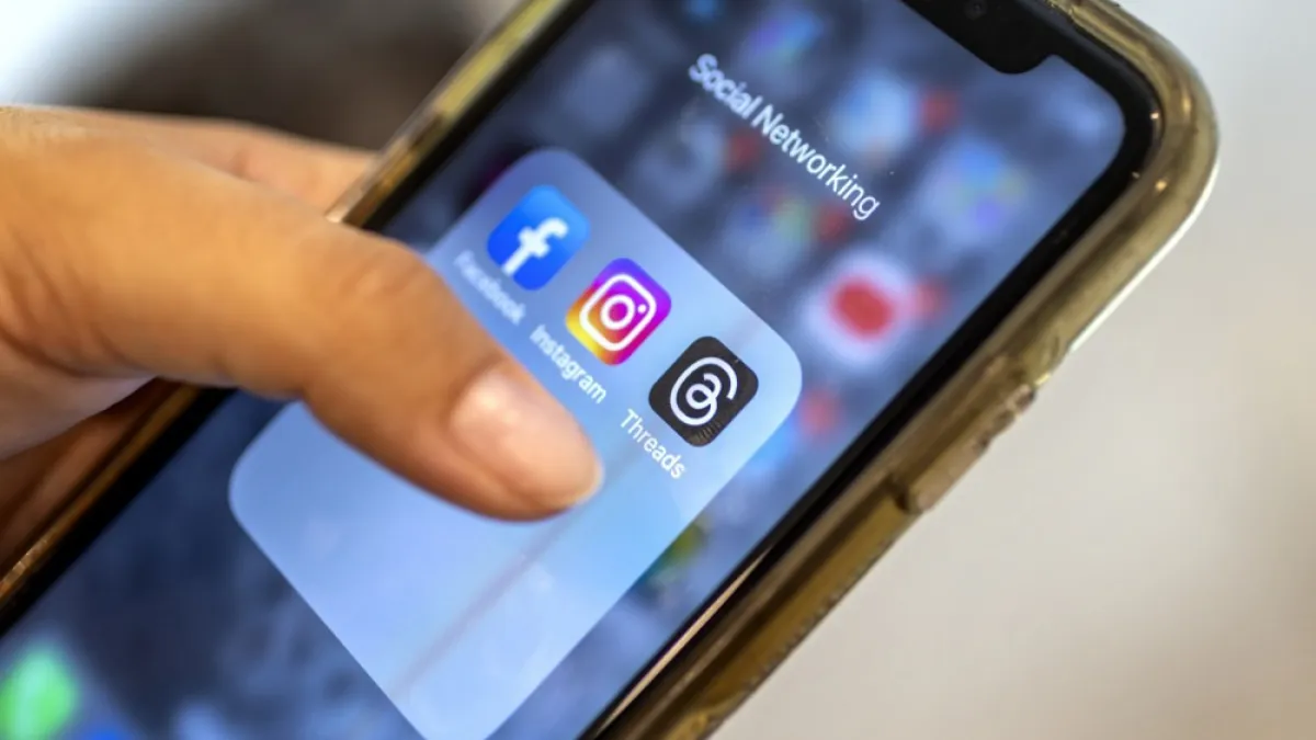 Meta sets date to remove Australians under 16 from Instagram, Facebook | Social Media News