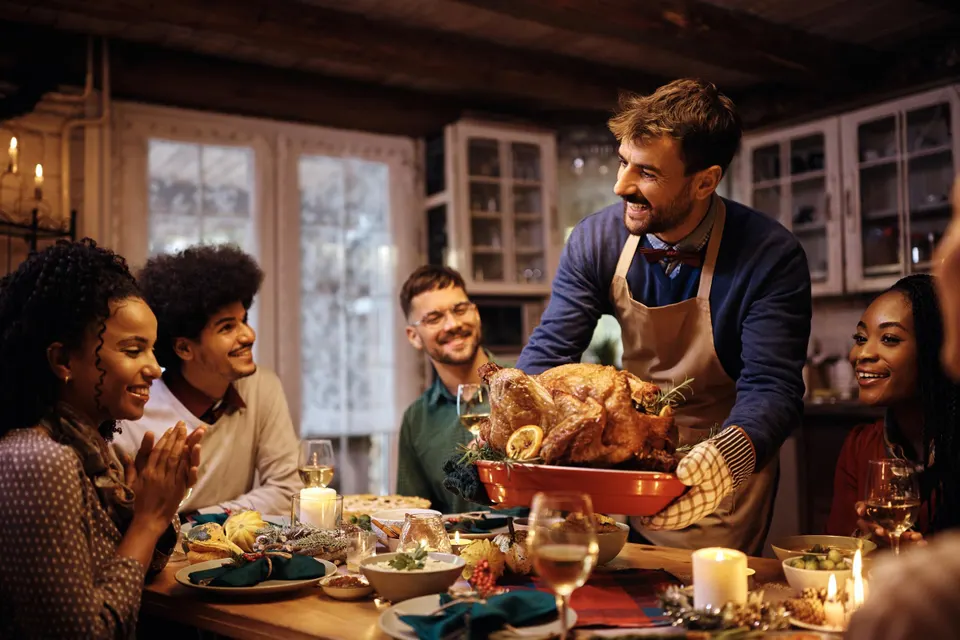 5 Habits For A Happier, Healthier Thanksgiving, From A Neurologist