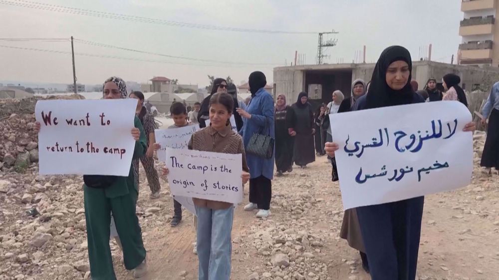 Displaced Palestinians call for return to West Bank camp