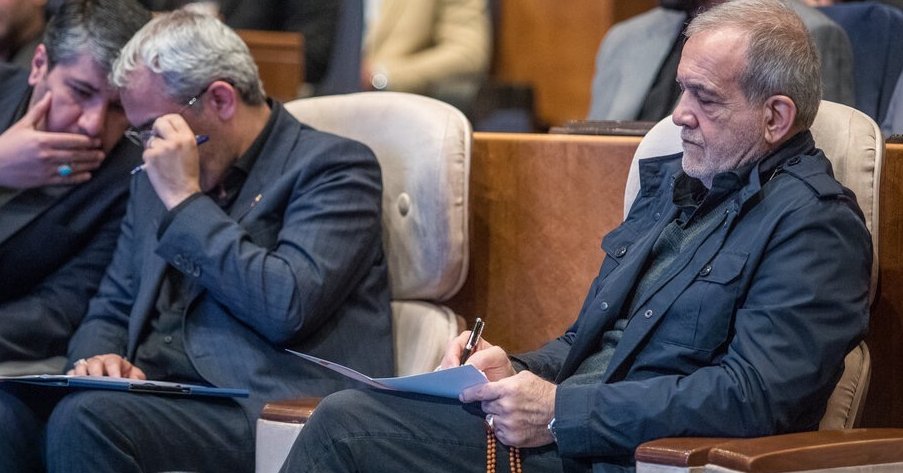 Pezeshkian’s top team unravels under growing pressure
